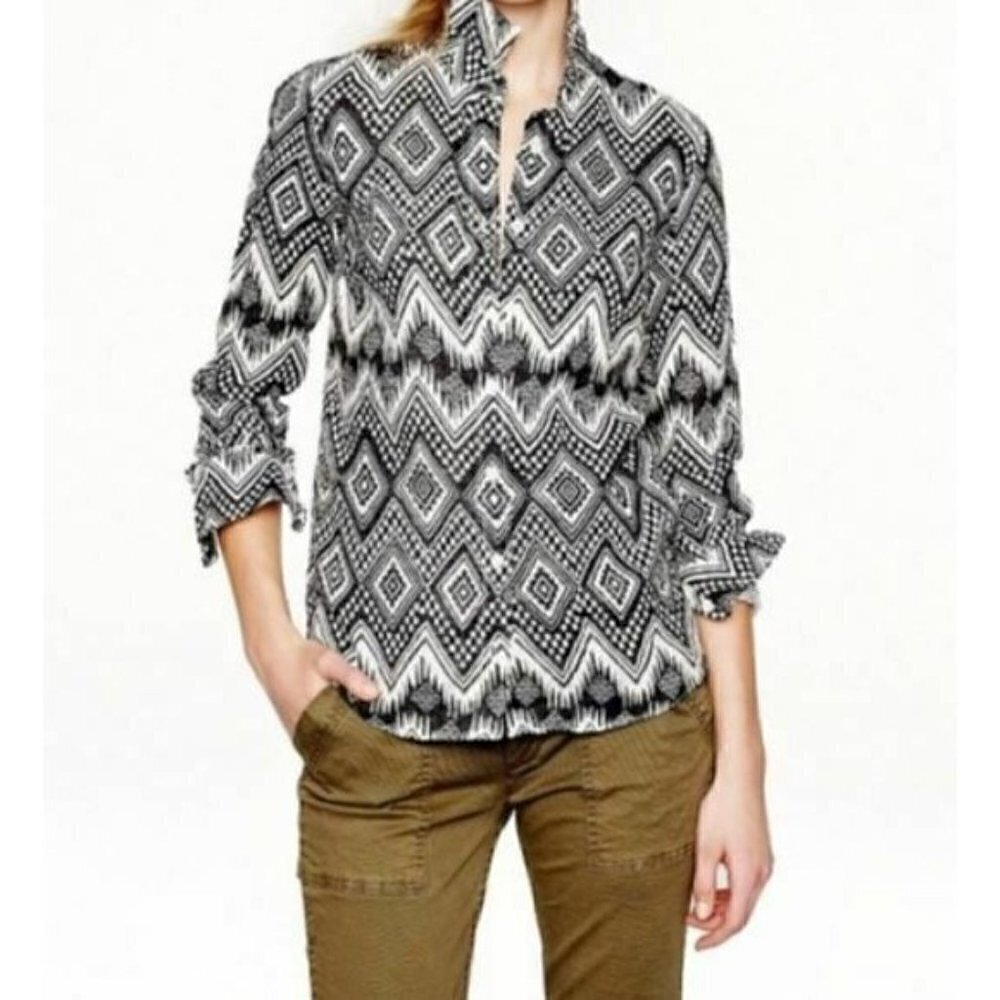 J Crew Womens Size 8 Boy Shirt Diamond Ikat Button Up Top Linen Aztec A2835